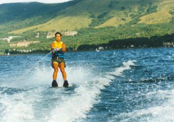 ウォータースキー