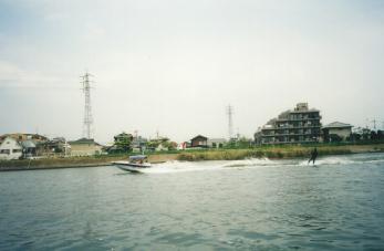 東京でのウェイクボード