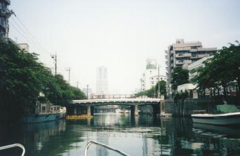 SRV�����^���{�[�g�N���u